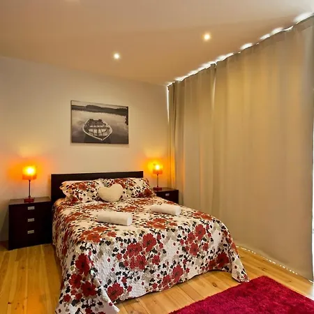 Sunny Oporto, Trindade Balcony * Porto