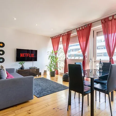 Sunny Oporto, Trindade Balcony Appartement Porto