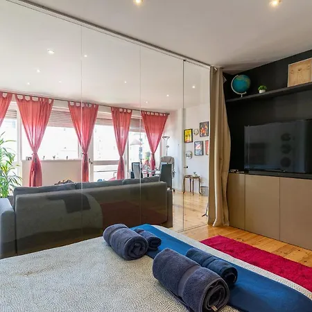 Sunny Oporto, Trindade Balcony Appartement *