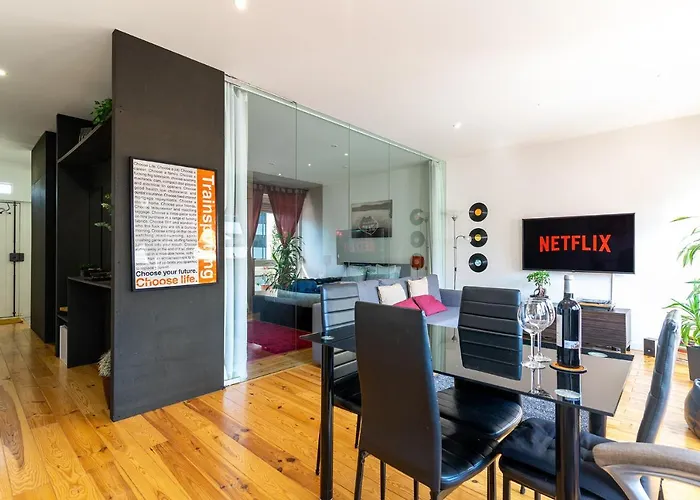 Sunny Oporto, Trindade Balcony Apartamento *